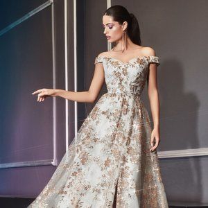 NEW SLEEVELESS EMBROIDERED GLITTER PRINT BALL GOWN WITH ZIPPER BACK CD CB069